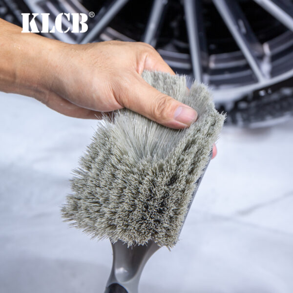 Wheel Clean Brush (Grey) - Image 2