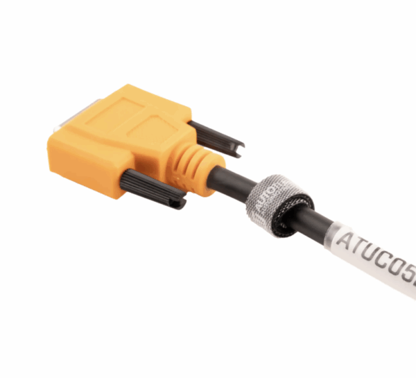 Orange universal cable - Image 3